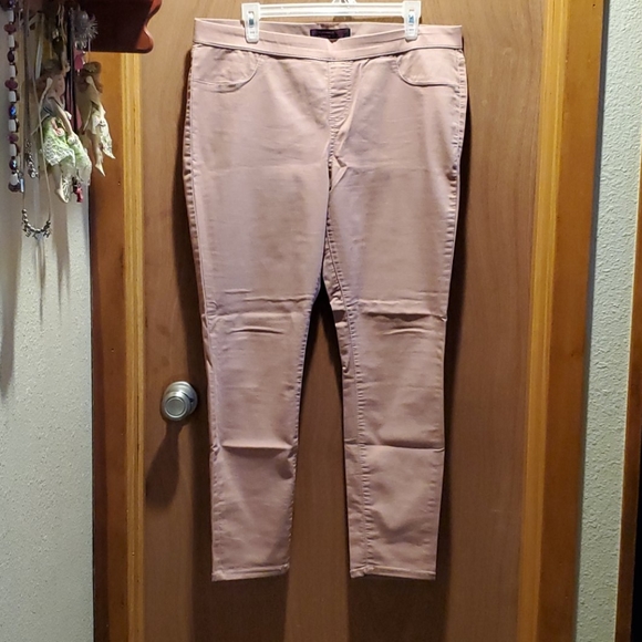 Pants - Picture 1 of 3
